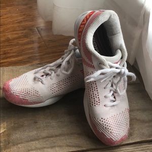 ACE cheer Varsity V-Force cheer shoes Y4